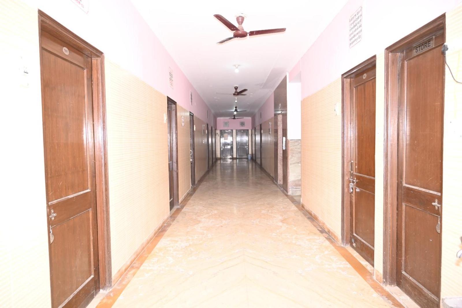 Hotel Sarva Darshan Ashram Haridwār Exteriér fotografie