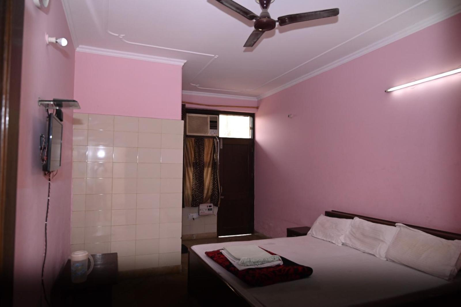 Hotel Sarva Darshan Ashram Haridwār Exteriér fotografie