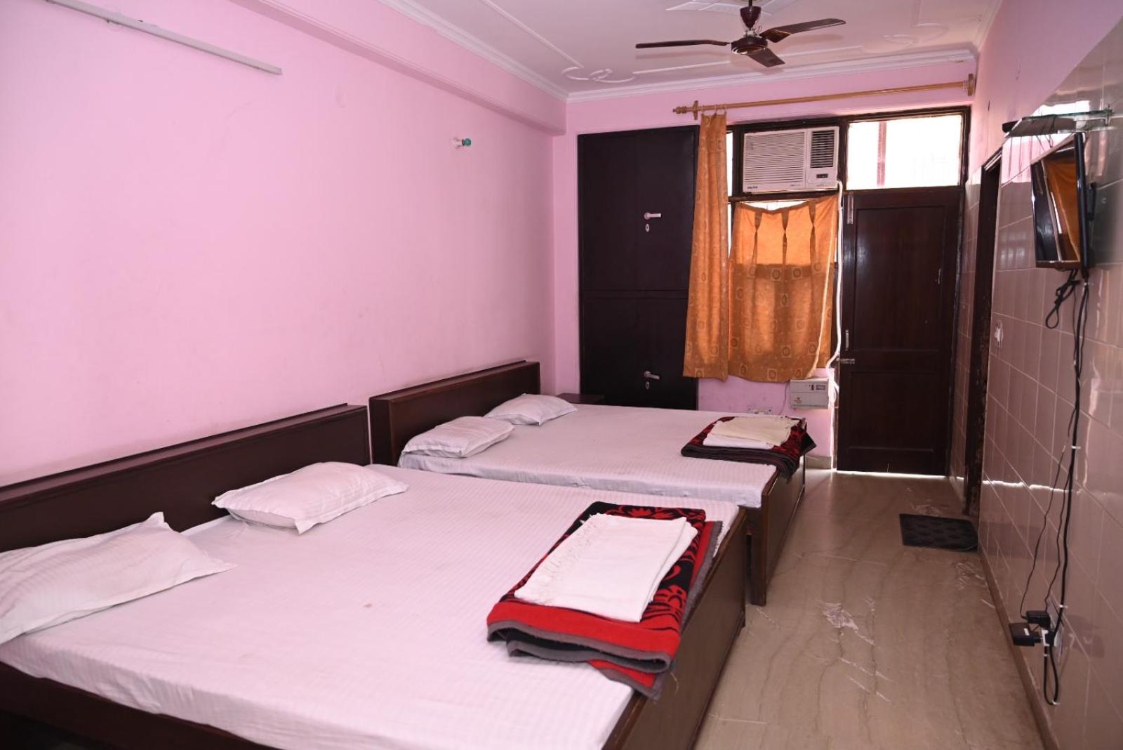 Hotel Sarva Darshan Ashram Haridwār Exteriér fotografie