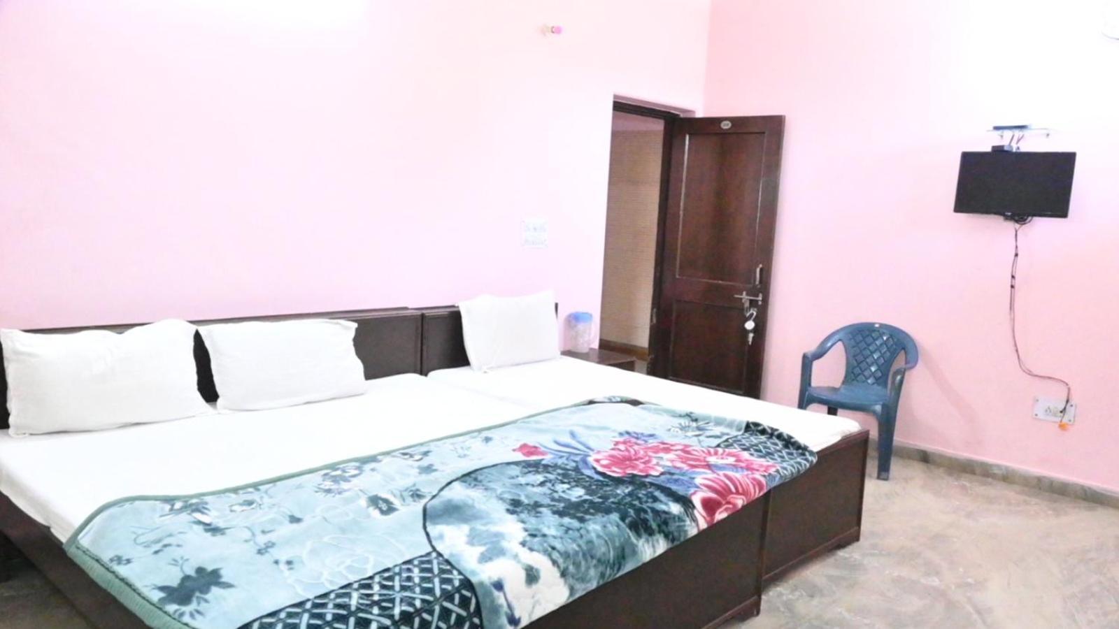 Hotel Sarva Darshan Ashram Haridwār Exteriér fotografie